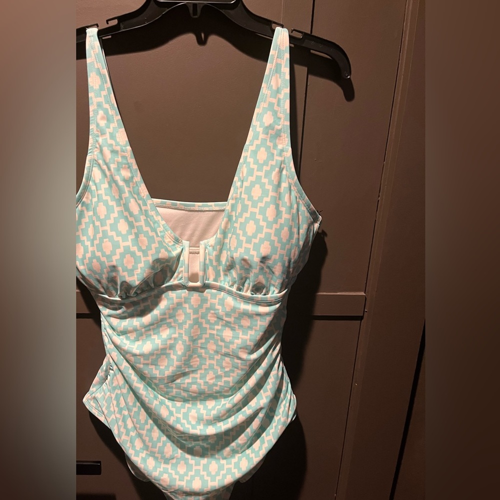 Shade & Shore Crepe Turquoise and Cream U Wire One Piece Swimsuit NEW X LARGE